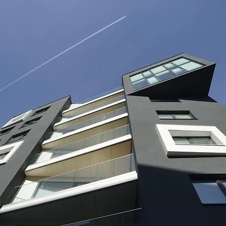 Student House Botic Хостел *